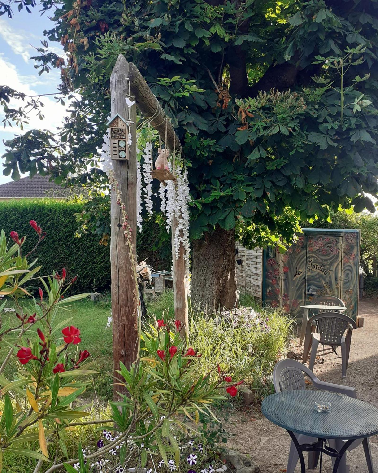 Hotel Ma Campagne - Le Jardin Auberville Exterior foto